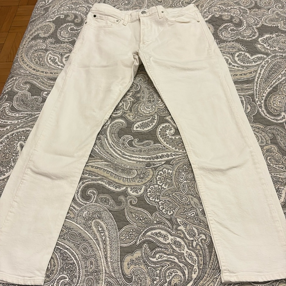 Men’s white Calvin klein jeans
